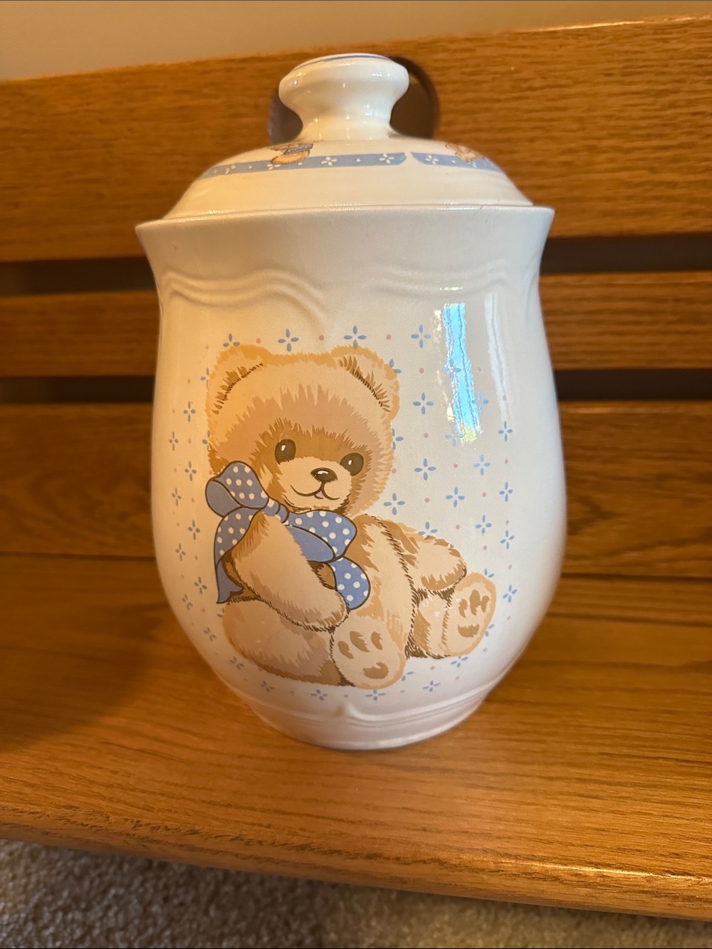 TIENSHAN Stoneware Canister/ Cookie Jar Large